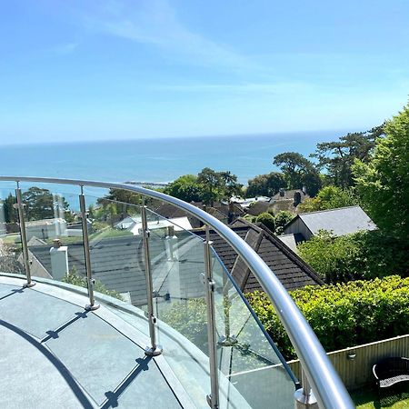 One Of The Best Properties In Lyme! Breathtaking Views Across The Whole Bay. 3 Stories With 2 Tier Veranda Around The Property. Sleeps 6 莱姆里吉斯 外观 照片